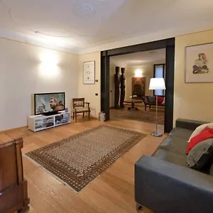 Apartment C-rooms, Residenza Correggio, Parma