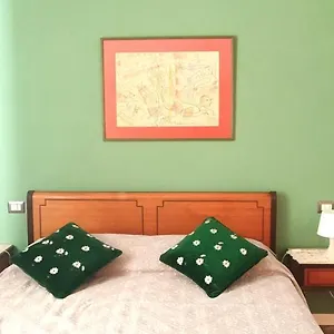 Apartment La Casa Di Amelie, Parma