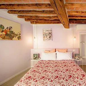 Apartment La Casa Del Vino, Parma