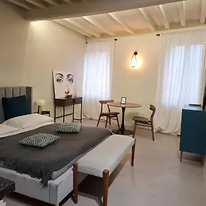 Apartment Parmigianino Nove, Parma